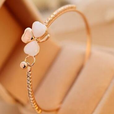 Clover Cat's Eye Stone Bangle Bracelet