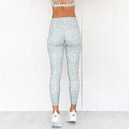 Women's Gym Outfit - 2-Piece Yoga Pants & Tank Top