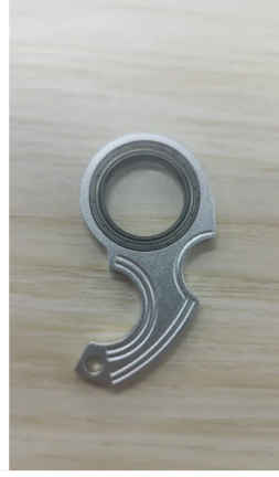 Metal Texture Rotating Keychain | Accessory