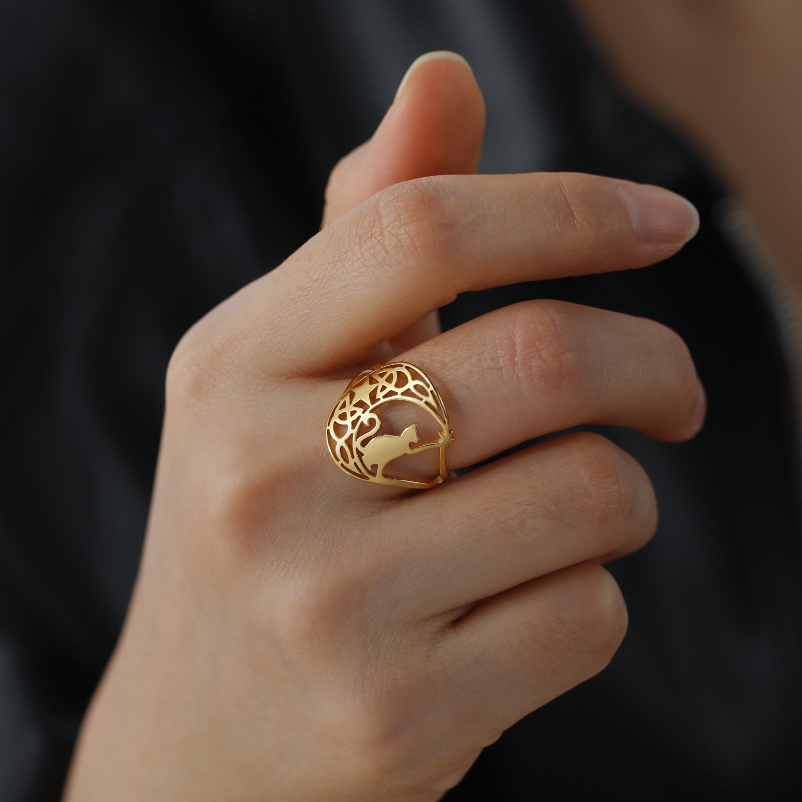 Cat and Star Cutout Ring in Stainless Steel