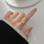 Cross Pearl Ring in Simple Geometric Fashion Style