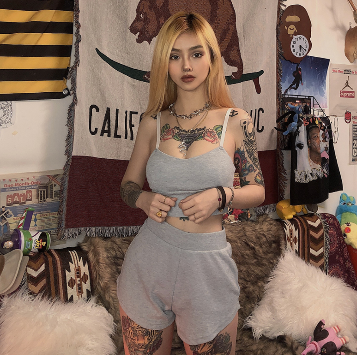 Fashionable Women's Short Set with Crop Top and Shorts