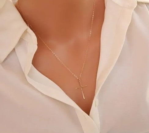 Cross Silver Pendant Necklace