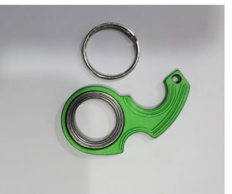 Metal Texture Rotating Keychain | Accessory