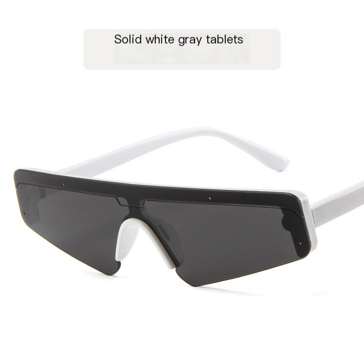 Fashion Sports Sunglasses - Trendy Eyewear Collection