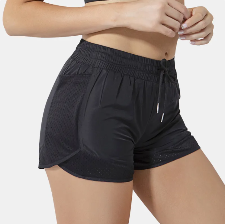 Women's Fitness Breathable Lycra Shorts with Pocket Design