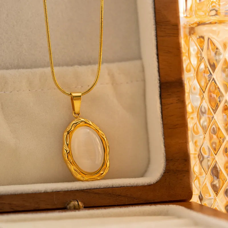 18K Gold-Plated Cat Eye Stone Pendant Necklace