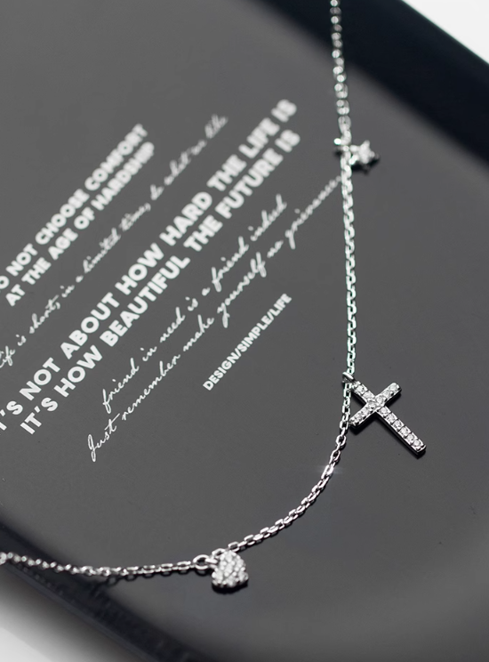 Ailuoqi Silver Necklace with Heart and Cross Design