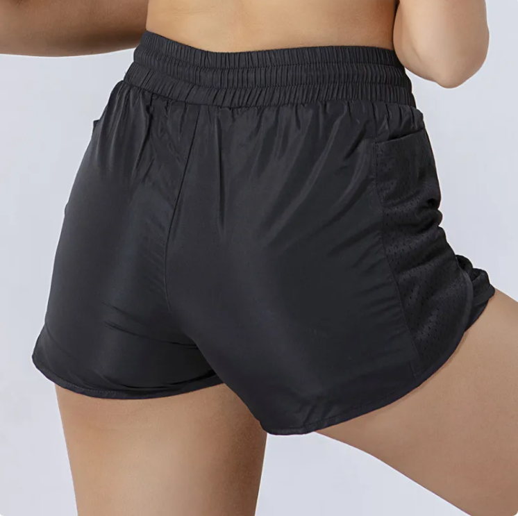 Women's Fitness Breathable Lycra Shorts with Pocket Design