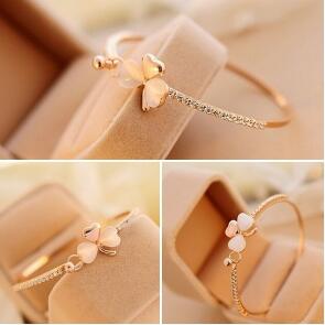 Clover Cat's Eye Stone Bangle Bracelet