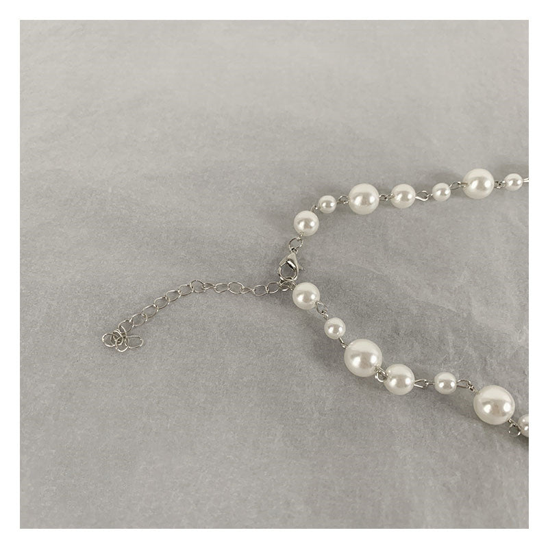 Trendy Pearl Necklace with Cross Pendant