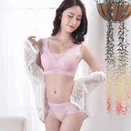 Seamless Lace Sports Bra with Tank Top Design